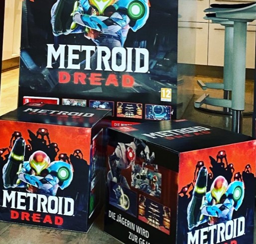 metroid box.jpg