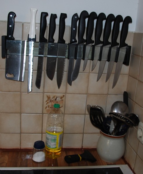 knife-holder.jpg
